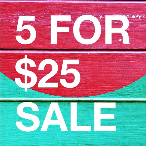 5️⃣ NWT Free People Ivory Gold Metallic Knit Socks - Picture 2 of 6